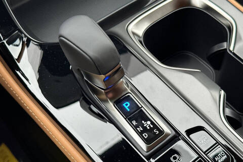 2026 Lexus NX 450h+ Luxury