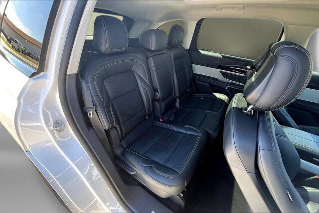 2024 Lincoln Nautilus Reserve