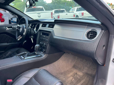 2014 Ford Mustang V6 Premium