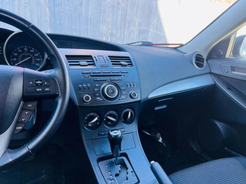 2012 Mazda MAZDA3 i Touring