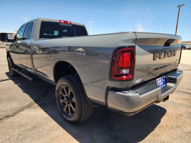 2026 RAM 2500 Black Express