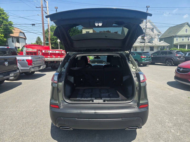 2019 Jeep Cherokee Latitude