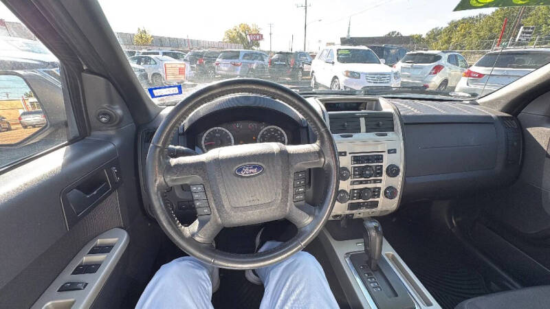 2011 Ford Escape XLT