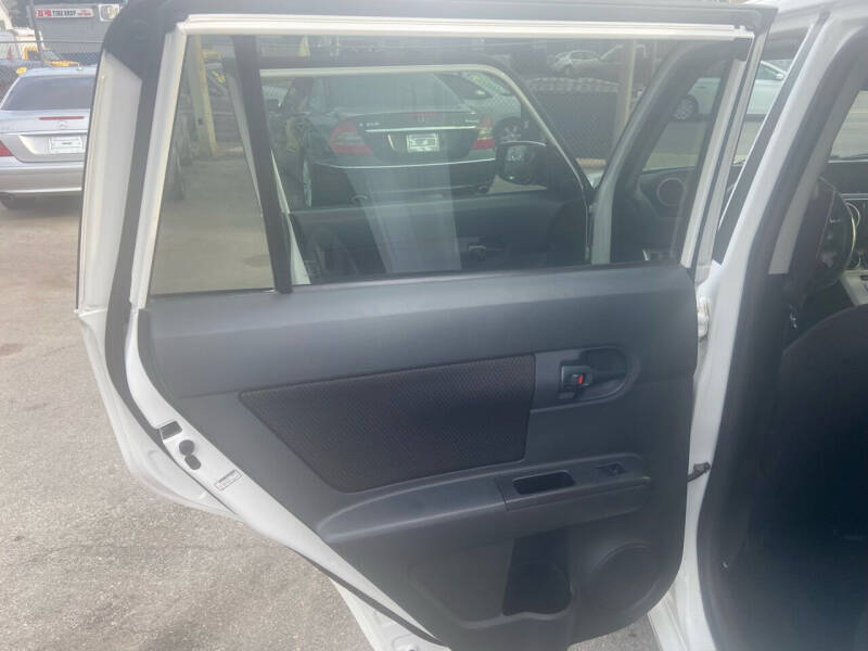 2010 Scion xB Release Series 7.0