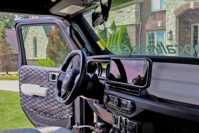 2025 Jeep Gladiator