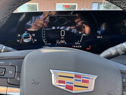 2025 Cadillac XT4 Premium Luxury