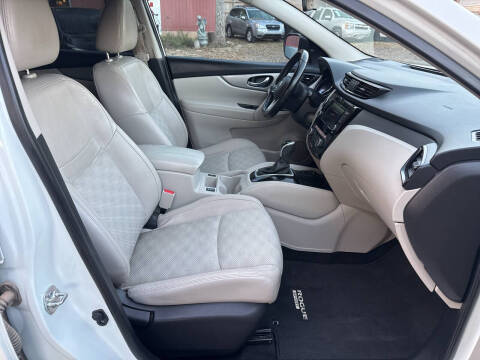 2020 Nissan Rogue Sport SV