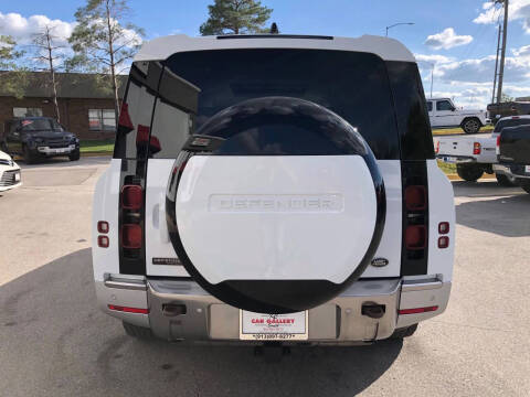 2023 Land Rover Defender 130 First Edition