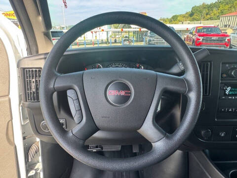 2023 GMC Savana 2500