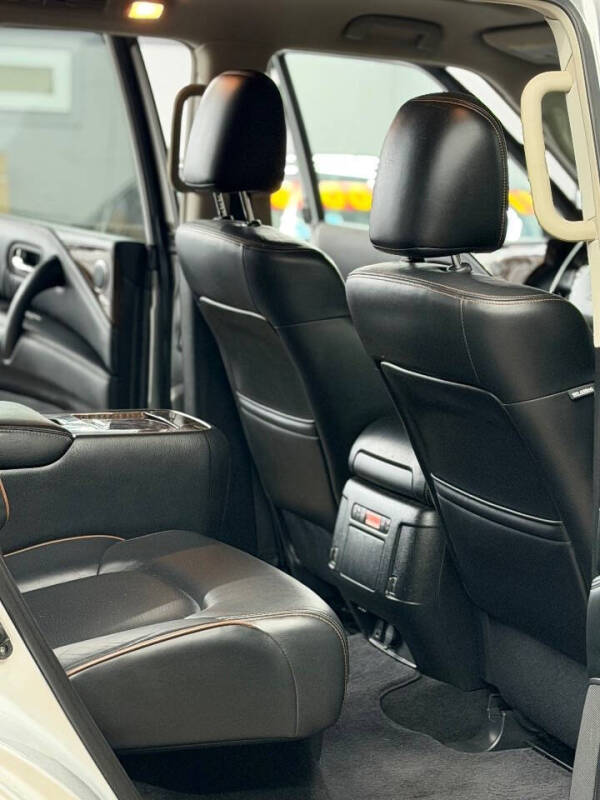 2020 Nissan Armada SL