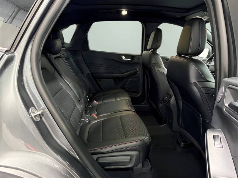 2024 Ford Escape ST-Line Select