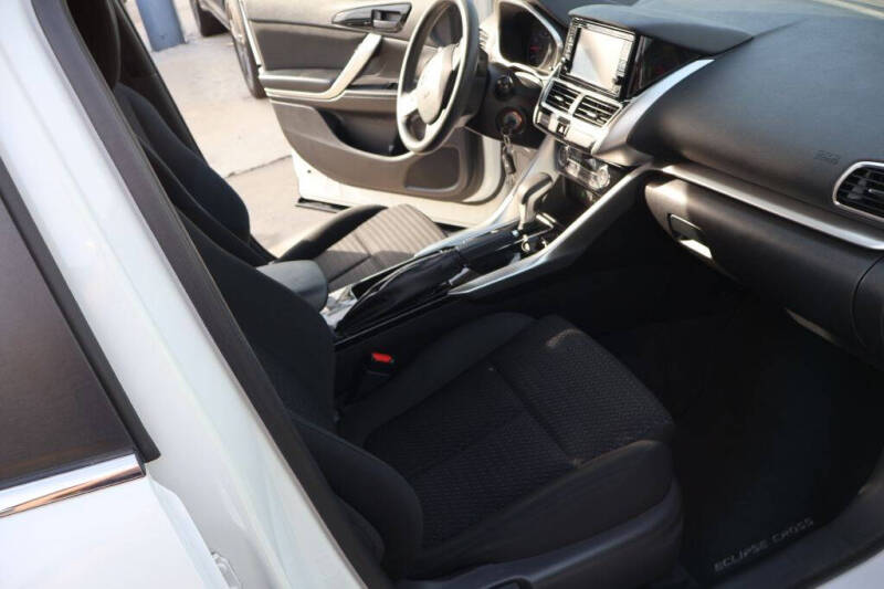 2019 Mitsubishi Eclipse Cross ES