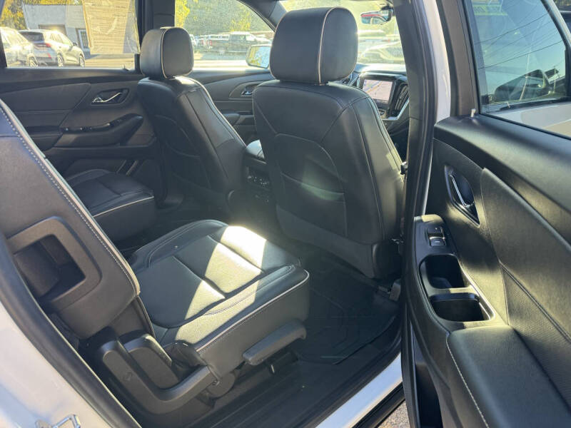 2022 Chevrolet Traverse Premier