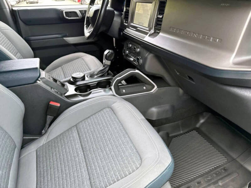 2021 Ford Bronco Outer Banks