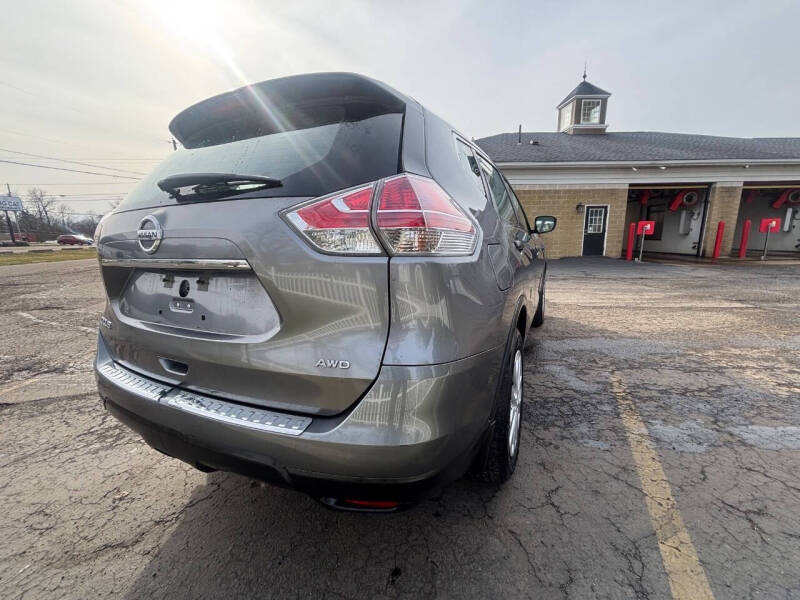 2016 Nissan Rogue S