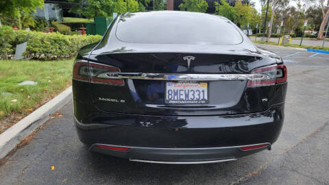 2015 Tesla Model S 70