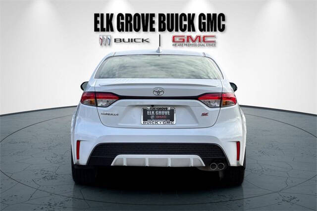 2022 Toyota Corolla SE