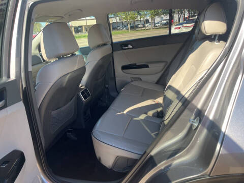 2018 Kia Sportage EX