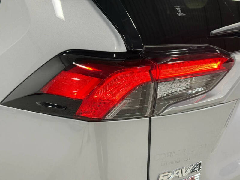 2021 Toyota RAV4 Prime SE