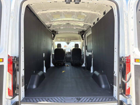2026 Ford Transit 250