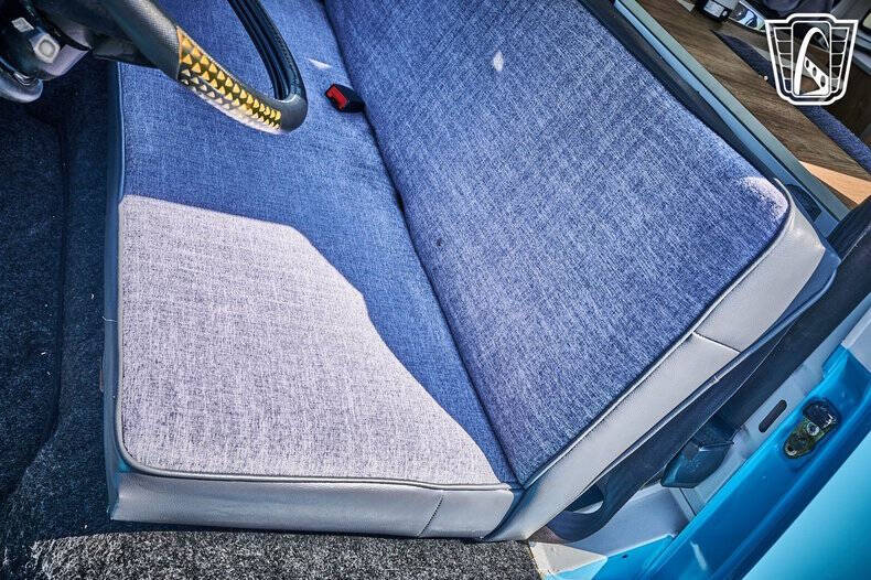 1990 Volkswagen Bus
