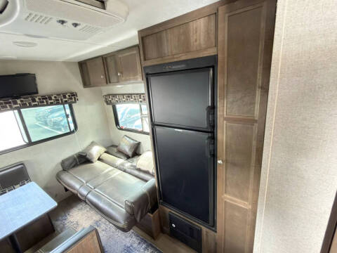 2019 Keystone RV Coleman 202rd