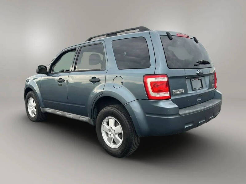 2011 Ford Escape XLT