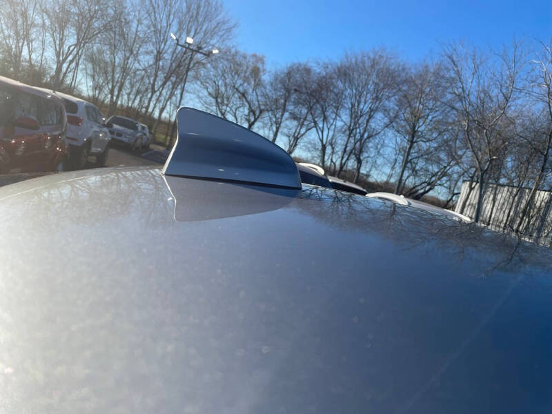 2017 Chrysler 300 Limited