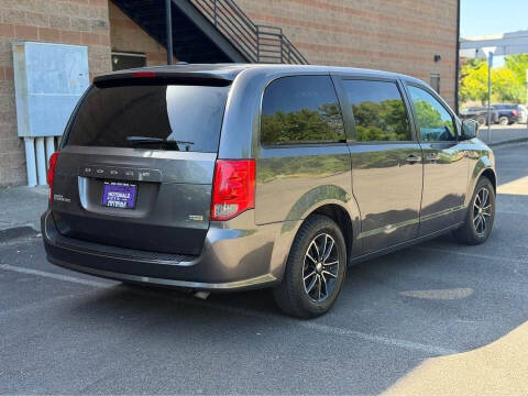 2018 Dodge Grand Caravan SE