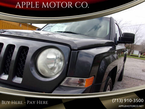 2014 Jeep Patriot for sale at APPLE MOTOR CO. in Houston TX