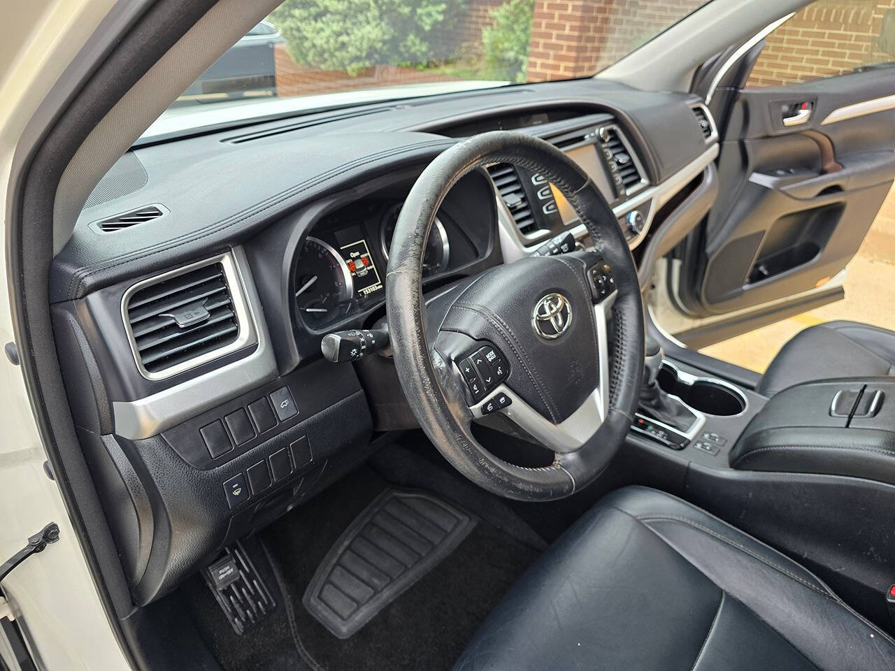 2015 Toyota Highlander for sale at Mac Motors in Arlington, TX