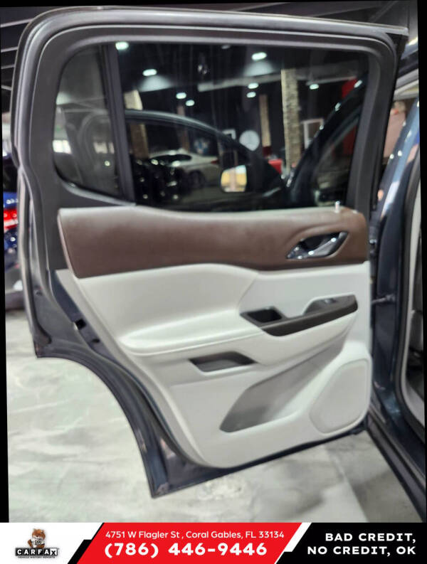 2019 GMC Acadia SLT-1