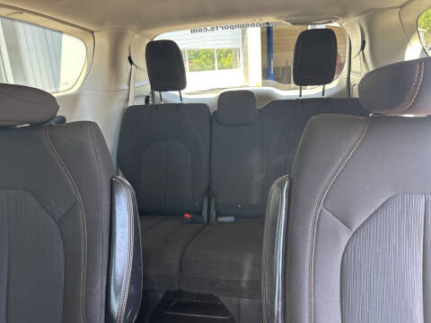2017 Chrysler Pacifica Touring