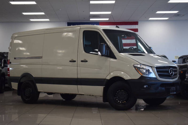 2017 Mercedes-Benz Sprinter WORKER Cargo Van Base