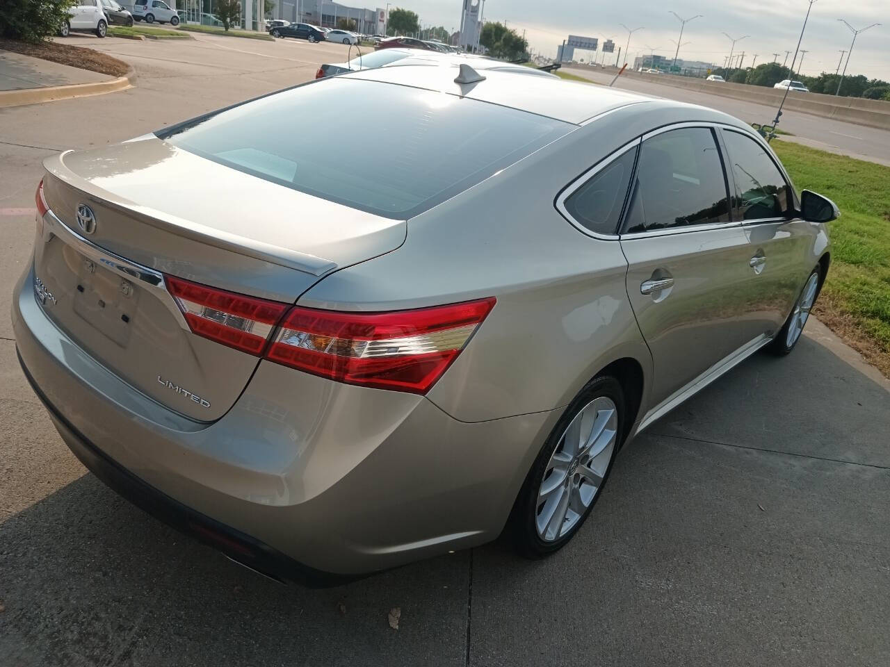 2014 Toyota Avalon for sale at Auto Haus Imports in Grand Prairie, TX