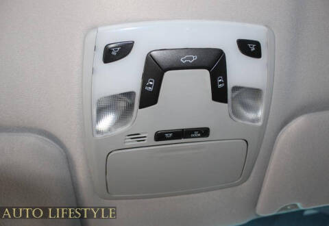 2013 Toyota Sienna SE 8-Passenger