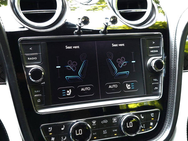 2020 Bentley Bentayga V8