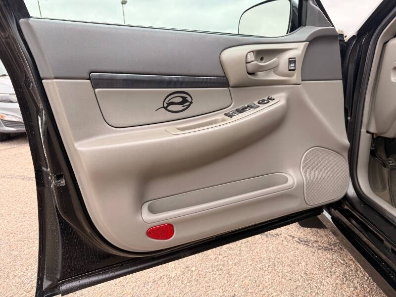 2002 Chevrolet Impala LS