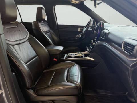 2021 Ford Explorer Platinum