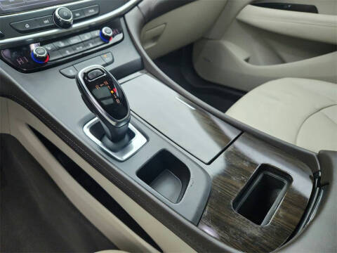 2017 Buick LaCrosse Essence