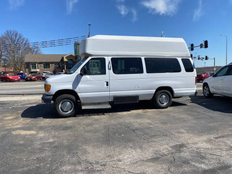 2006 Ford E-Series Cargo for sale at AA Auto Sales in Independence MO