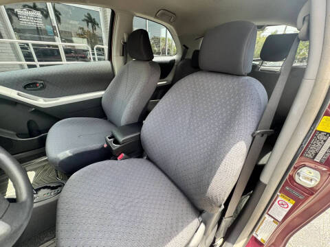2010 Toyota Yaris