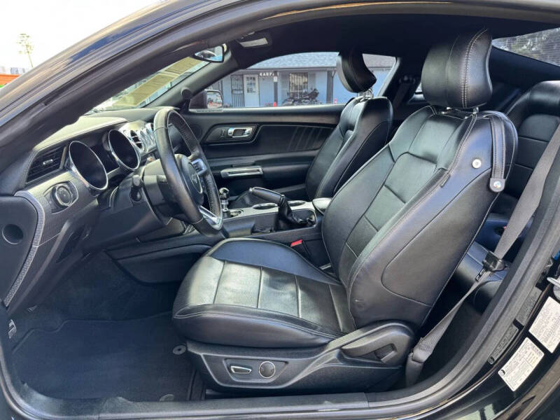 2017 Ford Mustang GT Premium