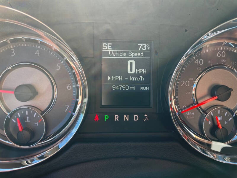 2016 Chrysler Town and Country Touring