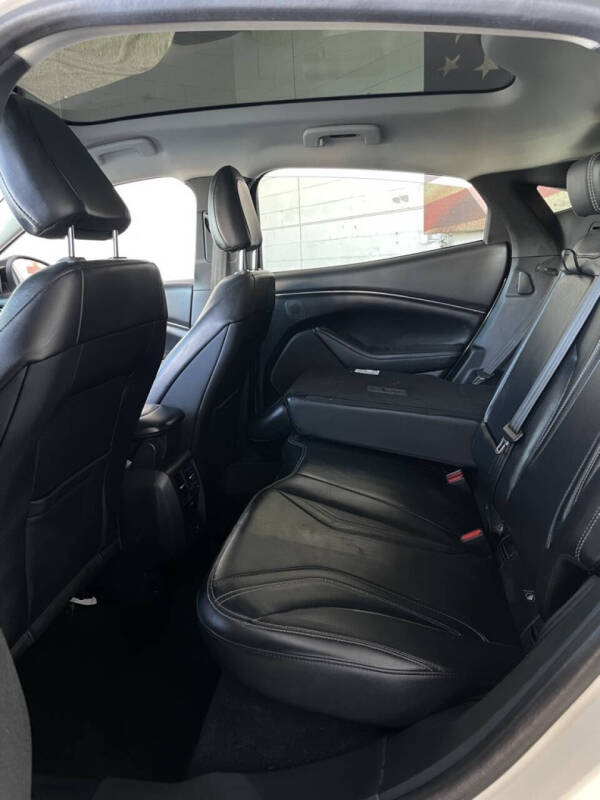 2021 Ford Mustang Mach-E Premium