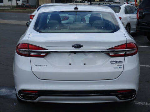 2017 Ford Fusion SE