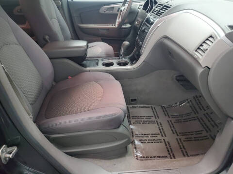 2011 Chevrolet Traverse LS