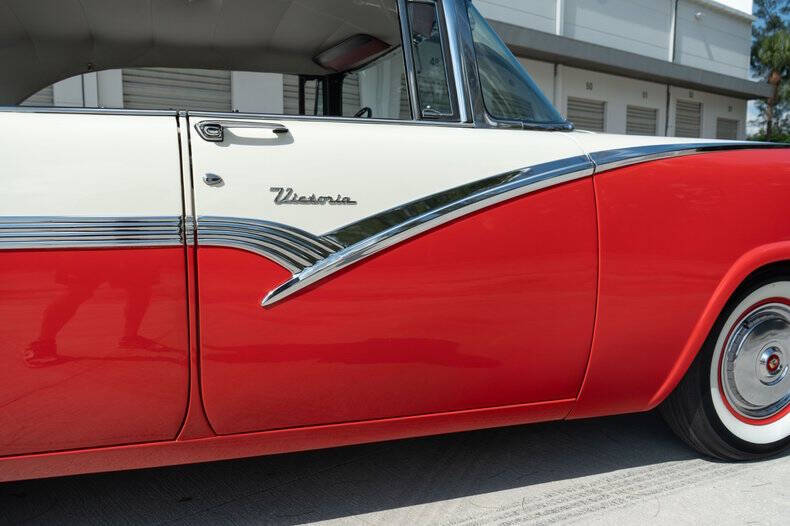 1956 Ford Fairlane