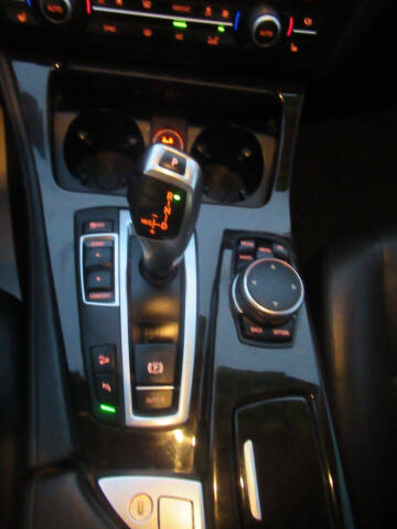 2015 BMW 5 Series 528i xDrive