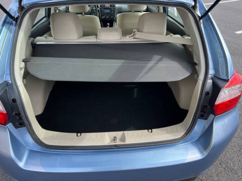 2012 Subaru Impreza 2.0i Premium